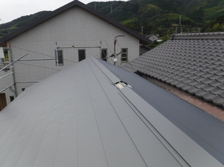 瓦屋根の雨漏り修繕工事