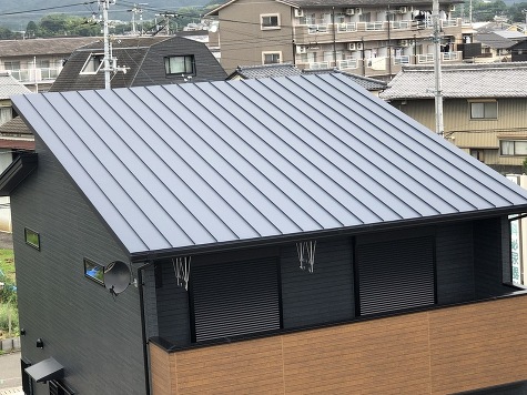一般新築住宅の屋根工事とソーラーパネル取付