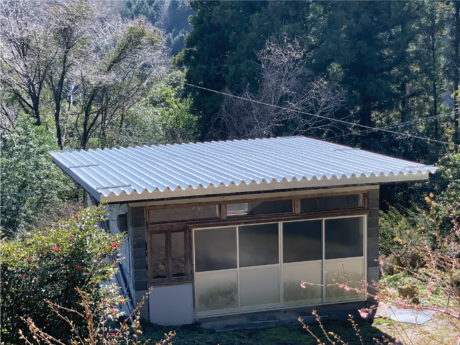 コンクリート屋根の雨漏り対策工事